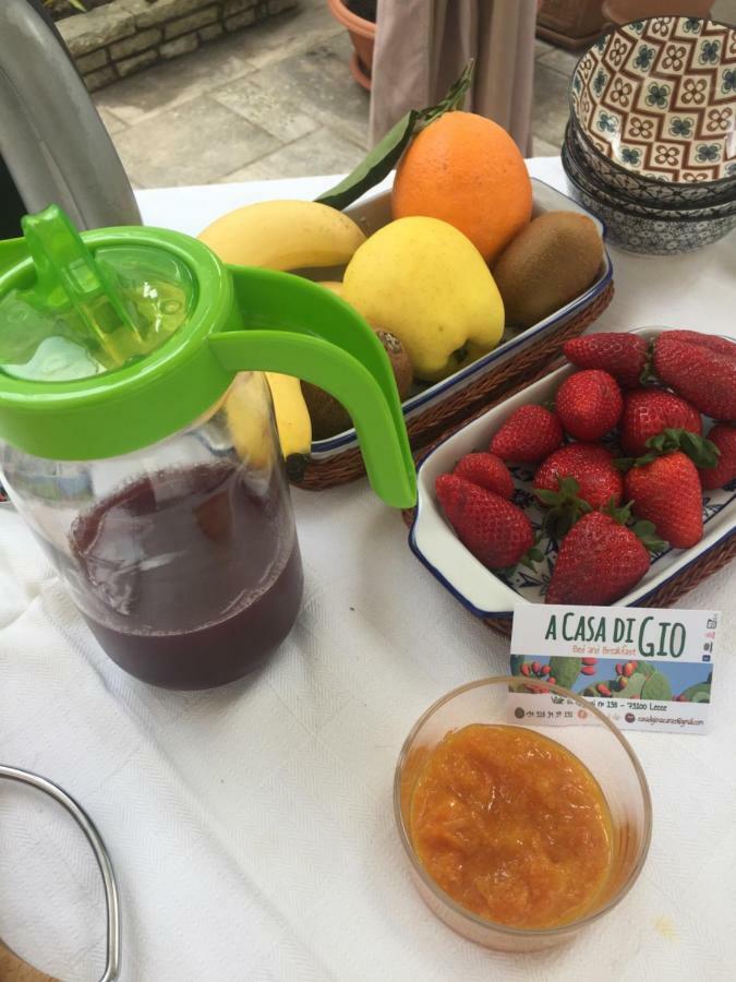 A Casa Di Gio Bed & Breakfast Лече Екстериор снимка