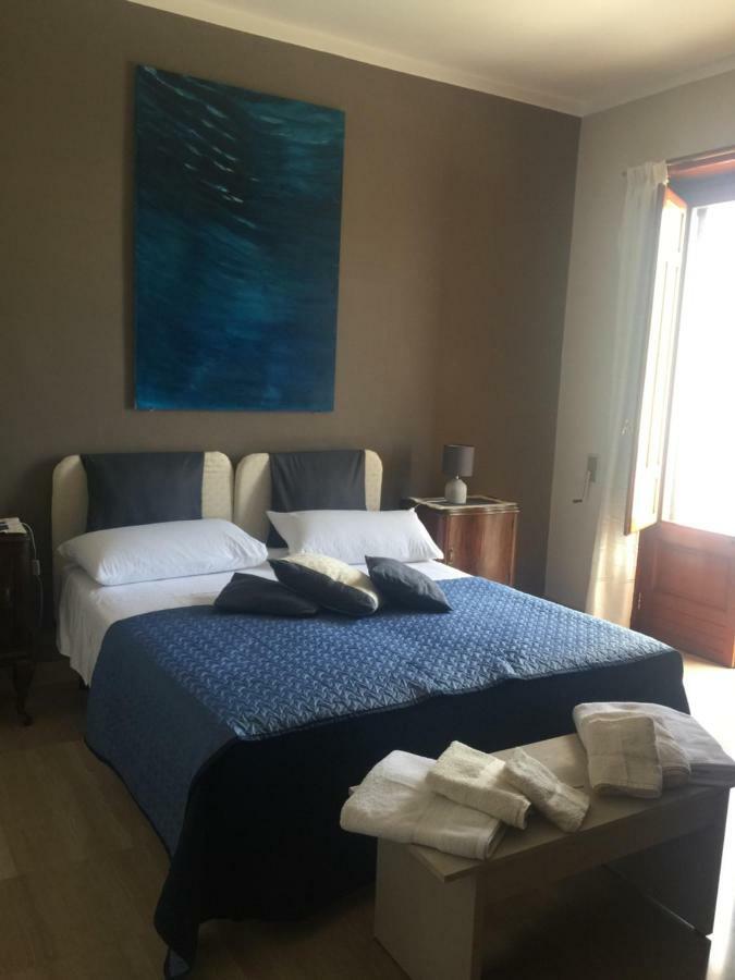 A Casa Di Gio Bed & Breakfast Лече Екстериор снимка